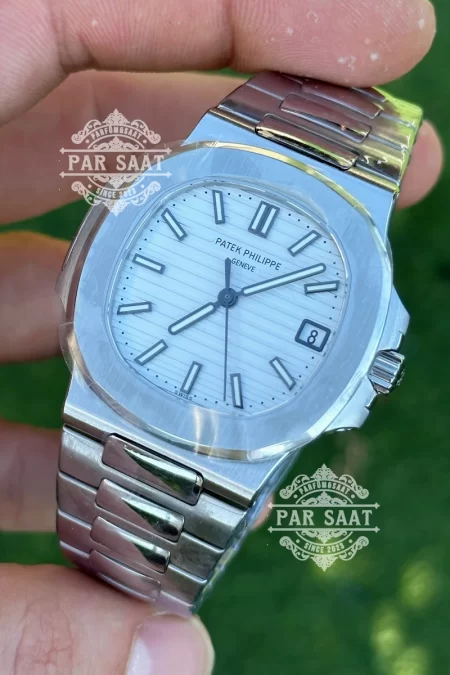 Patek Philippe 5711 Nautilus Beyaz Eta Saat
