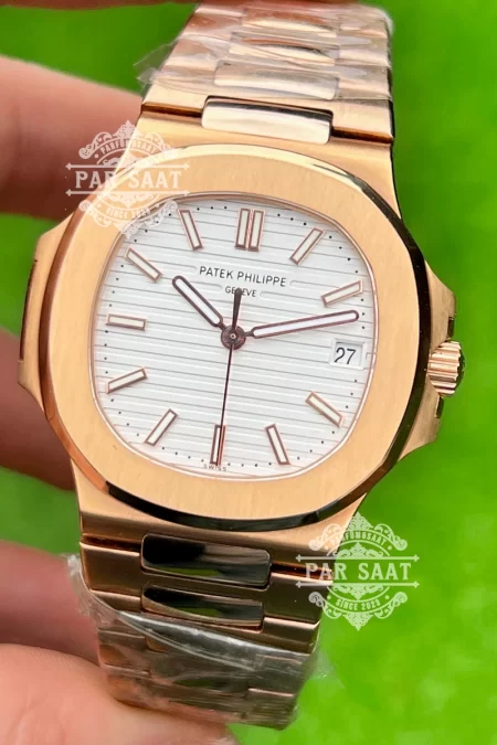 Patek Philippe Nautilus Rose Altın Beyaz Kadran