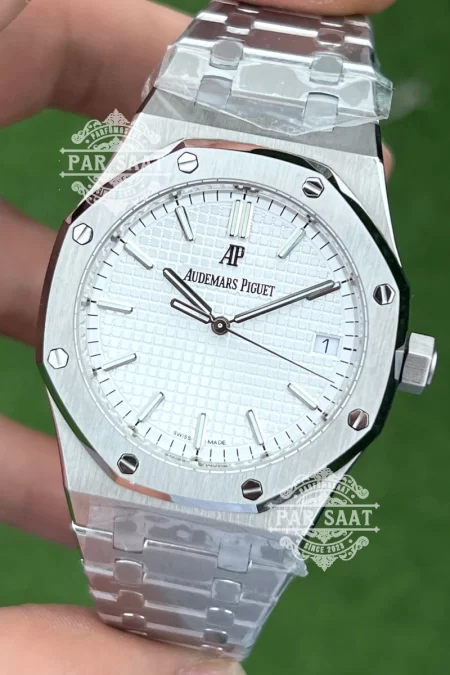 AP Royal Oak Beyaz Kadran 15500ST Superclone